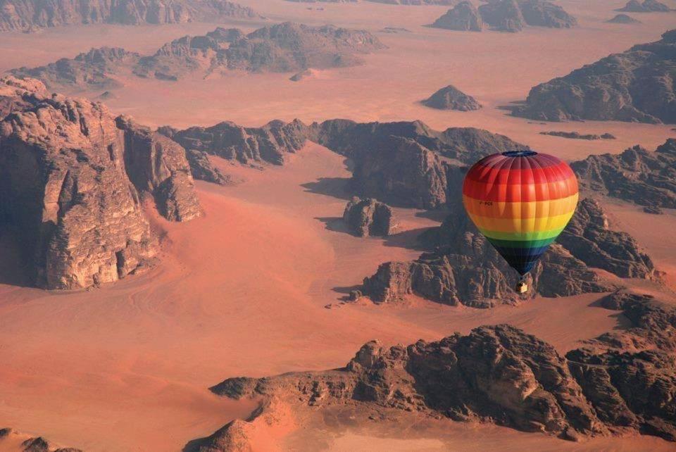 Wadi Rum Wonders Camp Kültér fotó